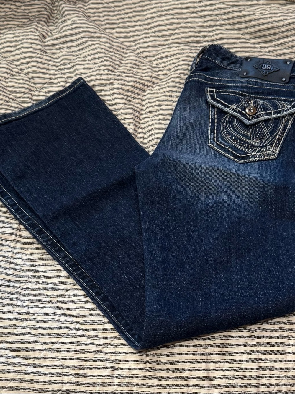 Women’s Dark Blue Boot Cut Jeans with Embroidered Pocket